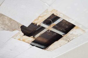 commercial-roof-leaks